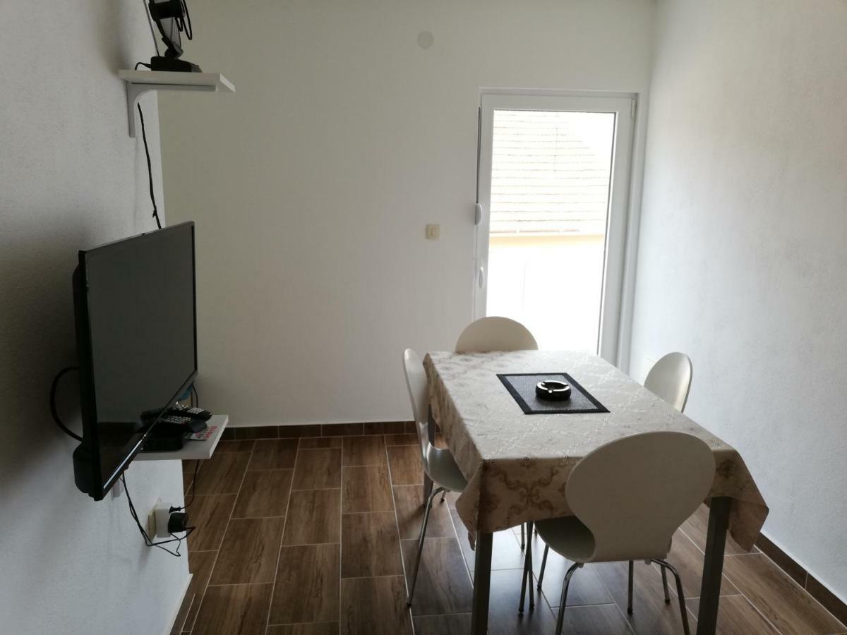 Ruza Apartments Kotor Ngoại thất bức ảnh