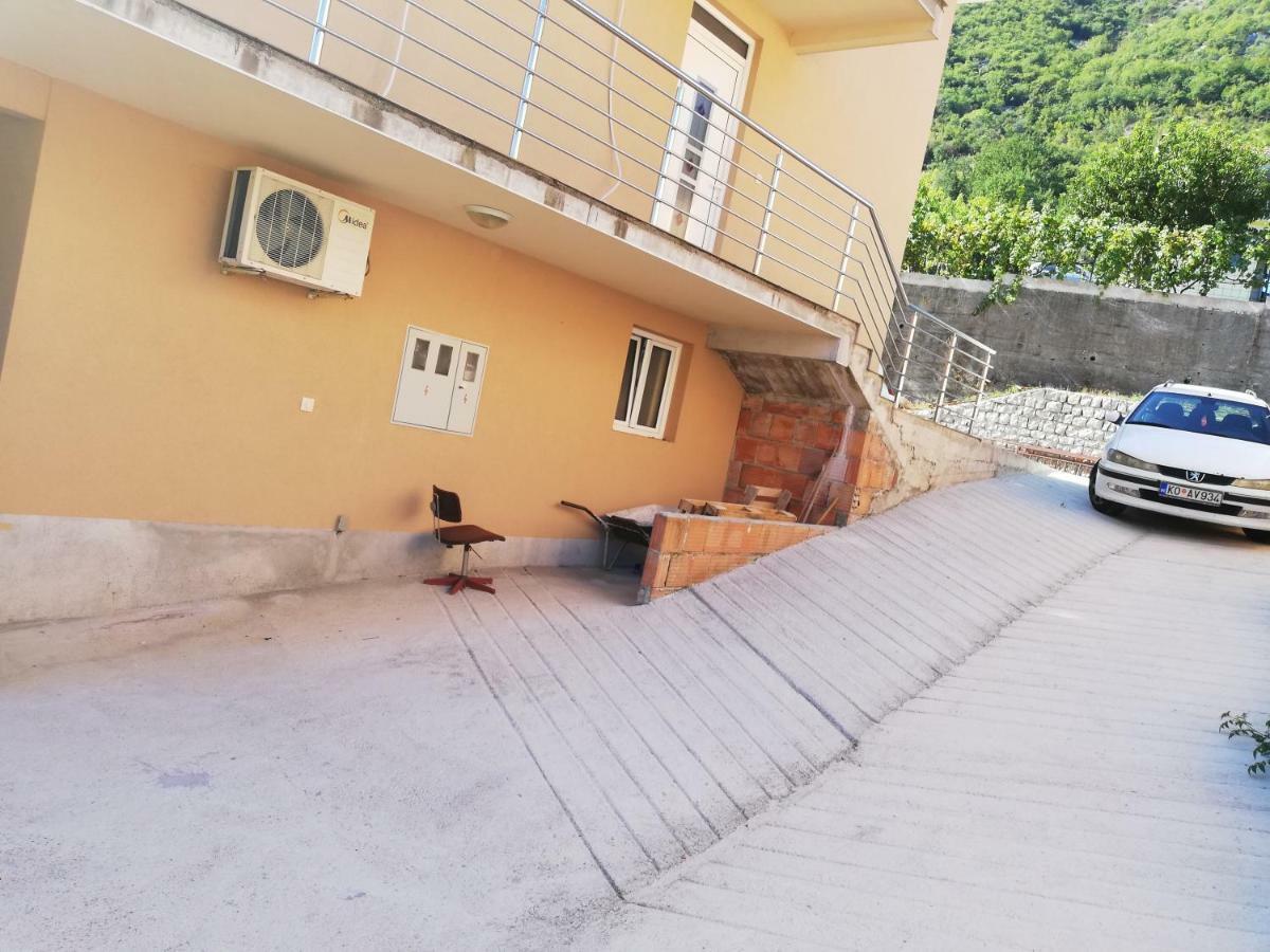 Ruza Apartments Kotor Ngoại thất bức ảnh