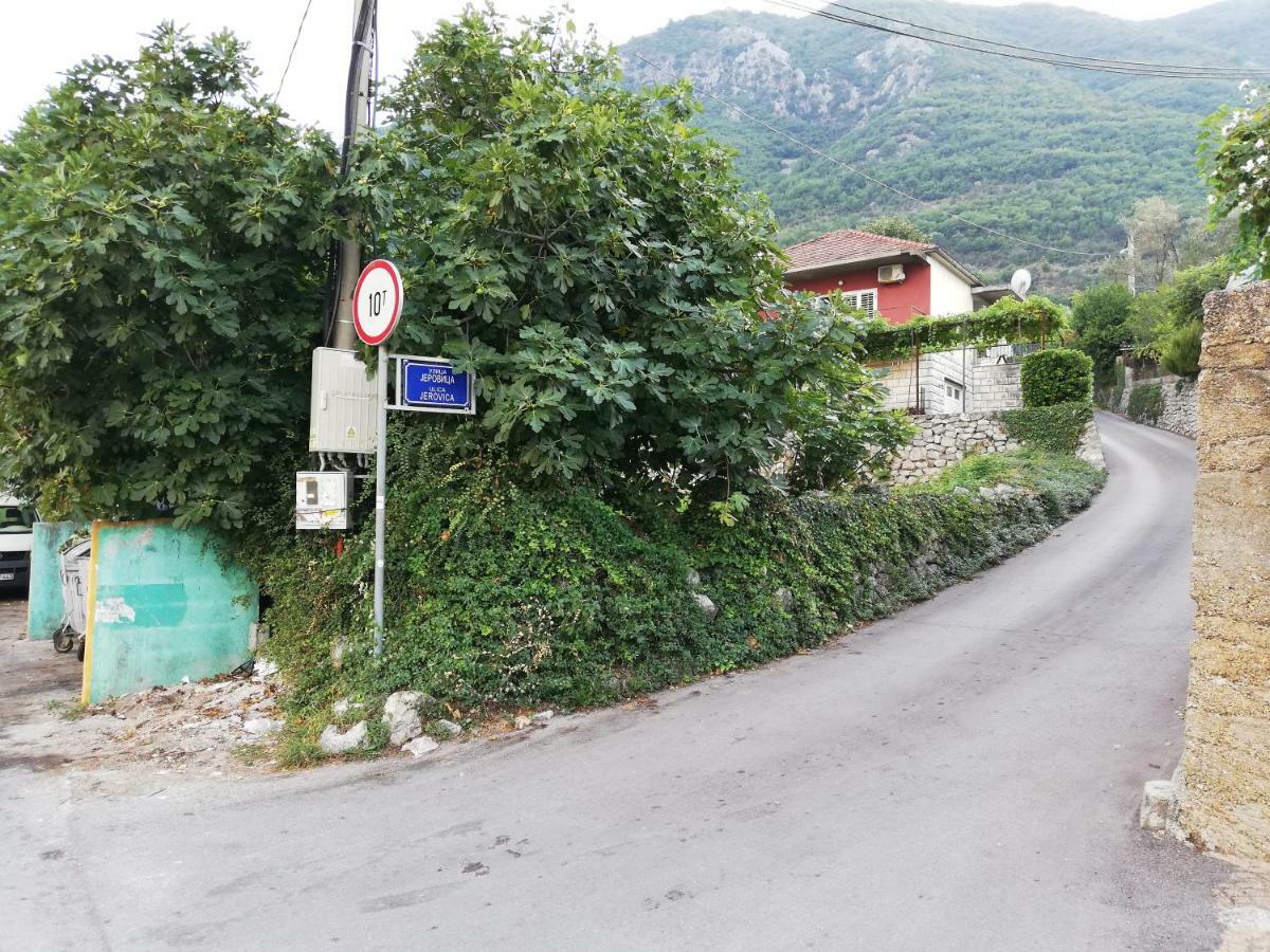 Ruza Apartments Kotor Ngoại thất bức ảnh