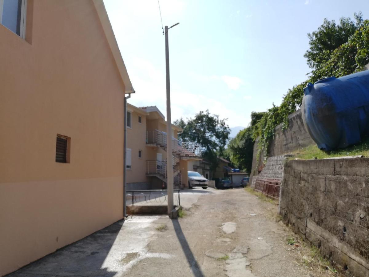 Ruza Apartments Kotor Ngoại thất bức ảnh