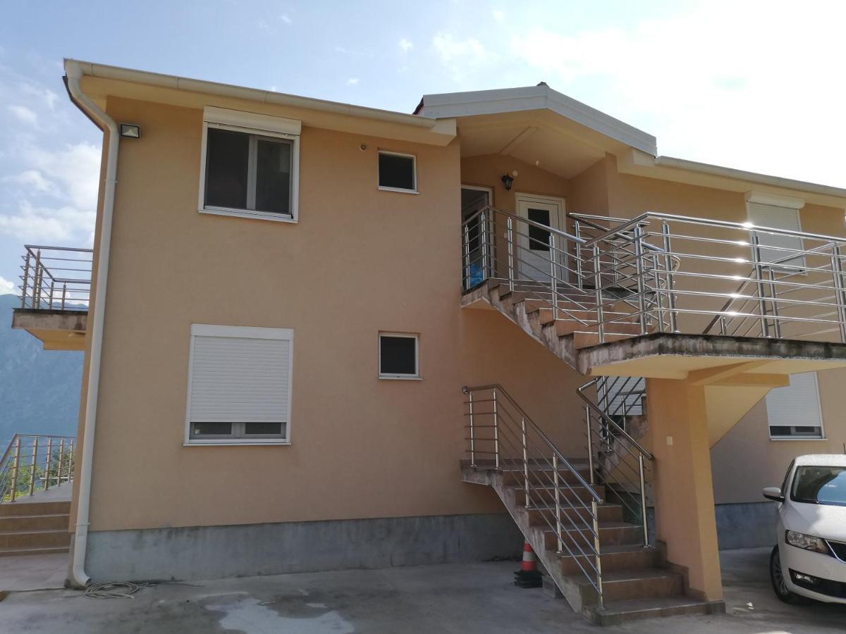 Ruza Apartments Kotor Ngoại thất bức ảnh